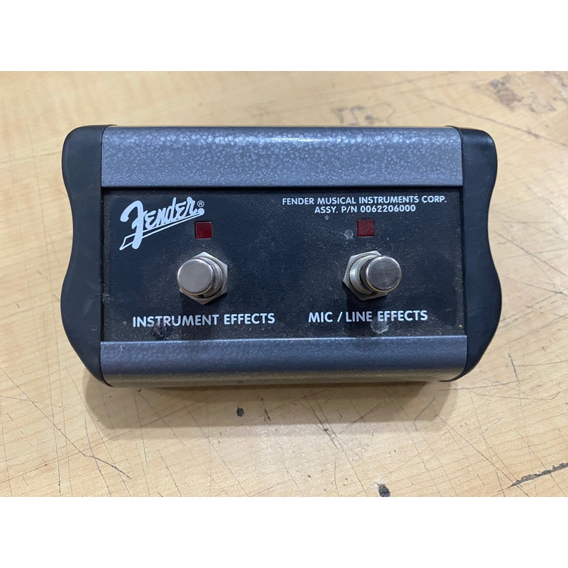 Fender – 2 button foot switch