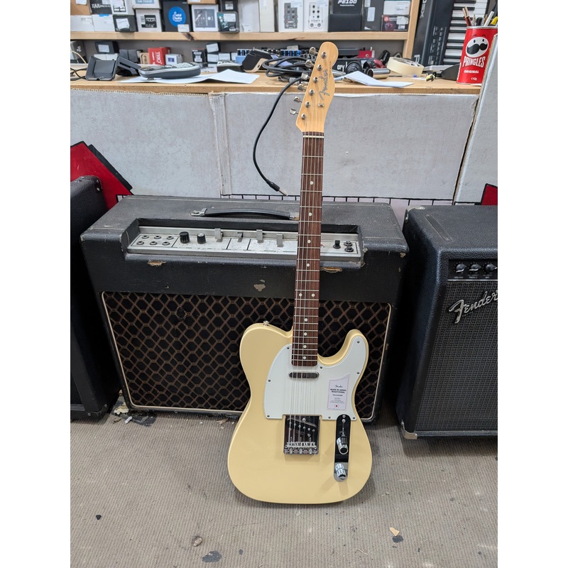 Fender – Traditional ’60s Telecaster