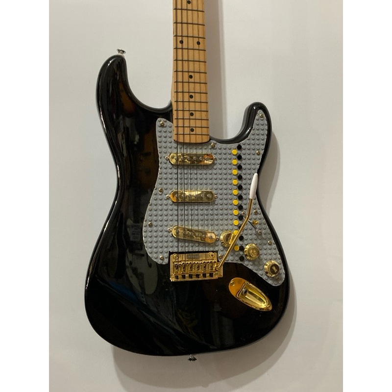Squier – Classic Vibe 70s Headstock