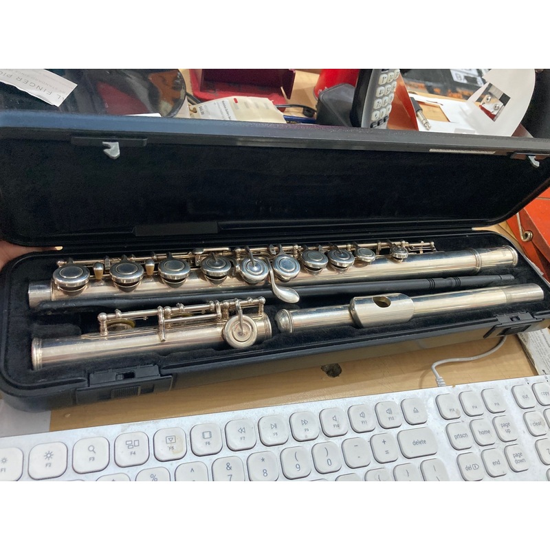 YAMAHA – YFL-212