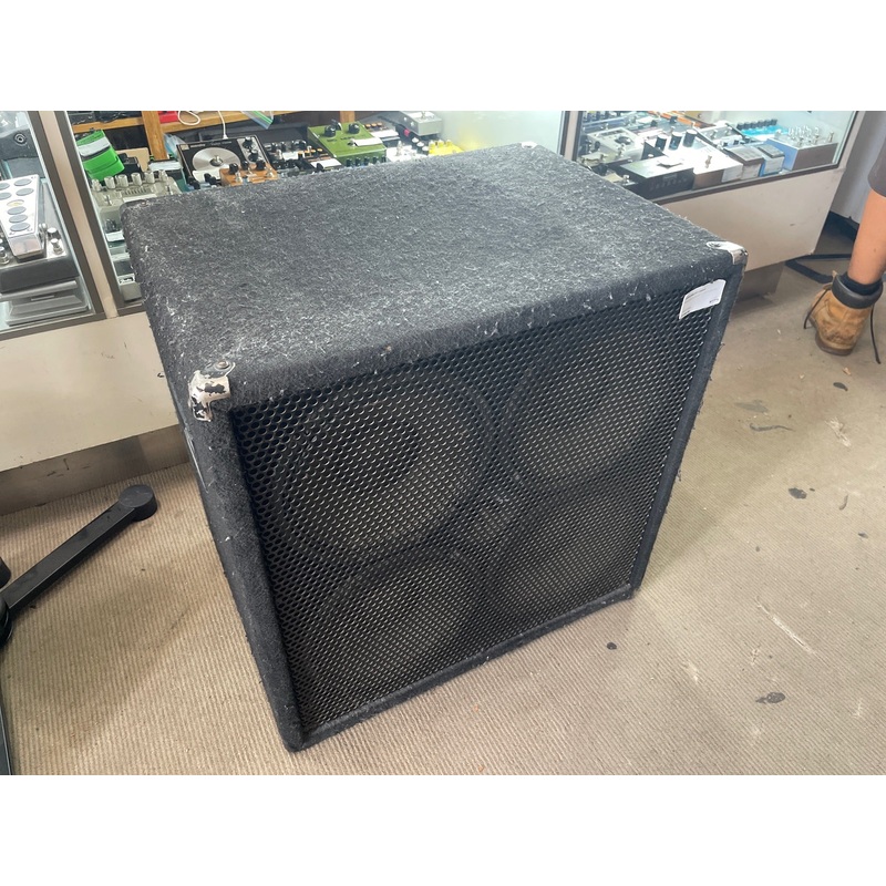 Unbranded – 410 Cabinet
