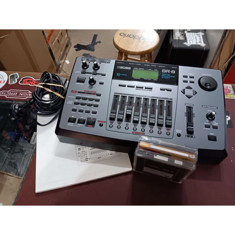 Boss – BR-8
