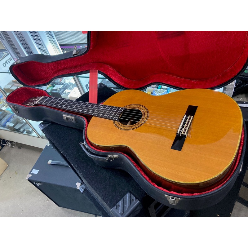 Takamine – C132S
