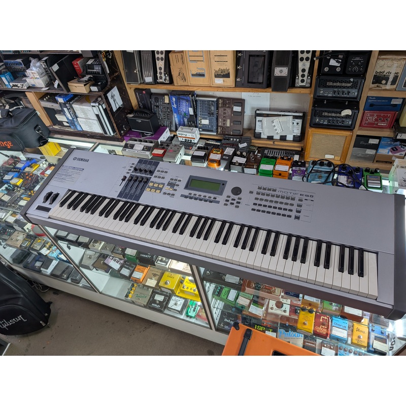 YAMAHA – MOTIF ES8