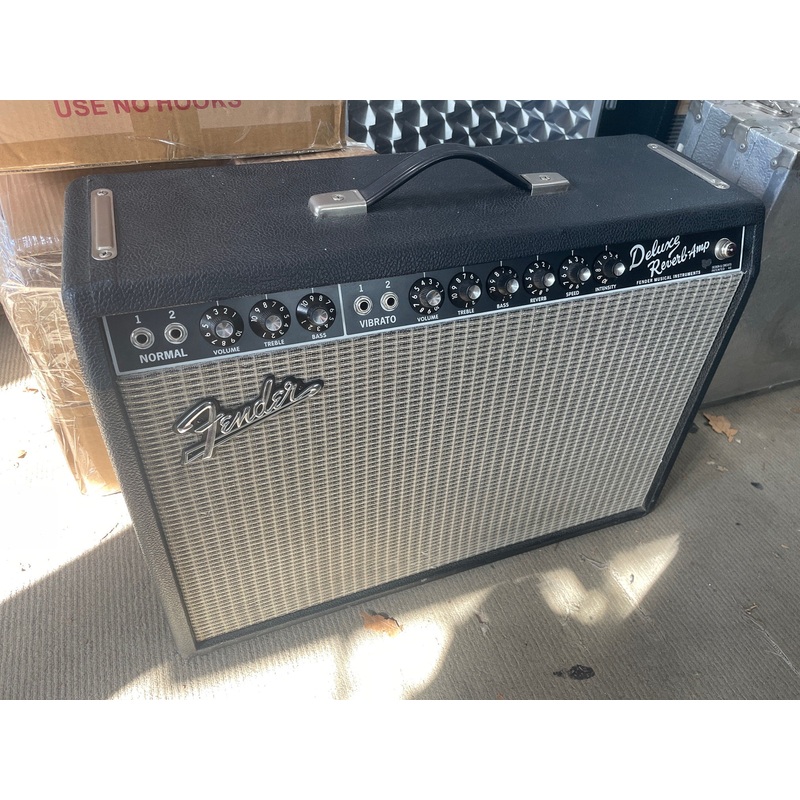 Fender – Deluxe Reverb Amp