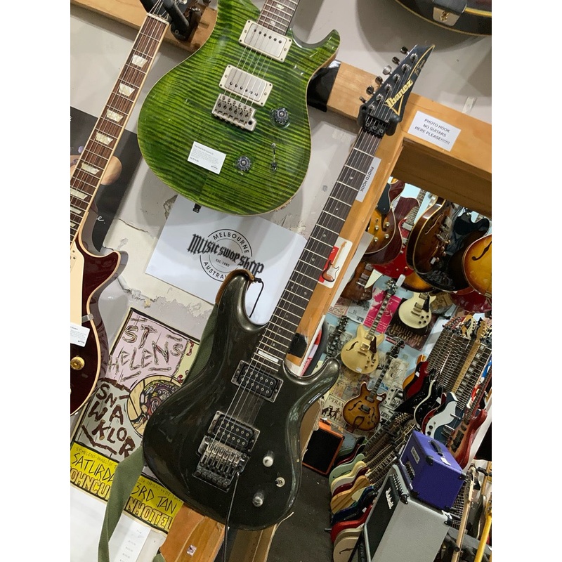 Ibanez – JS Custom