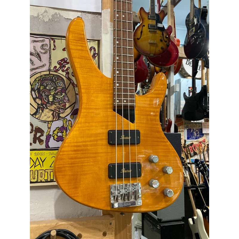 Washburn – KW-1250 Kip Winger Signature