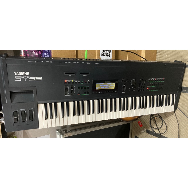 YAMAHA – SY-99