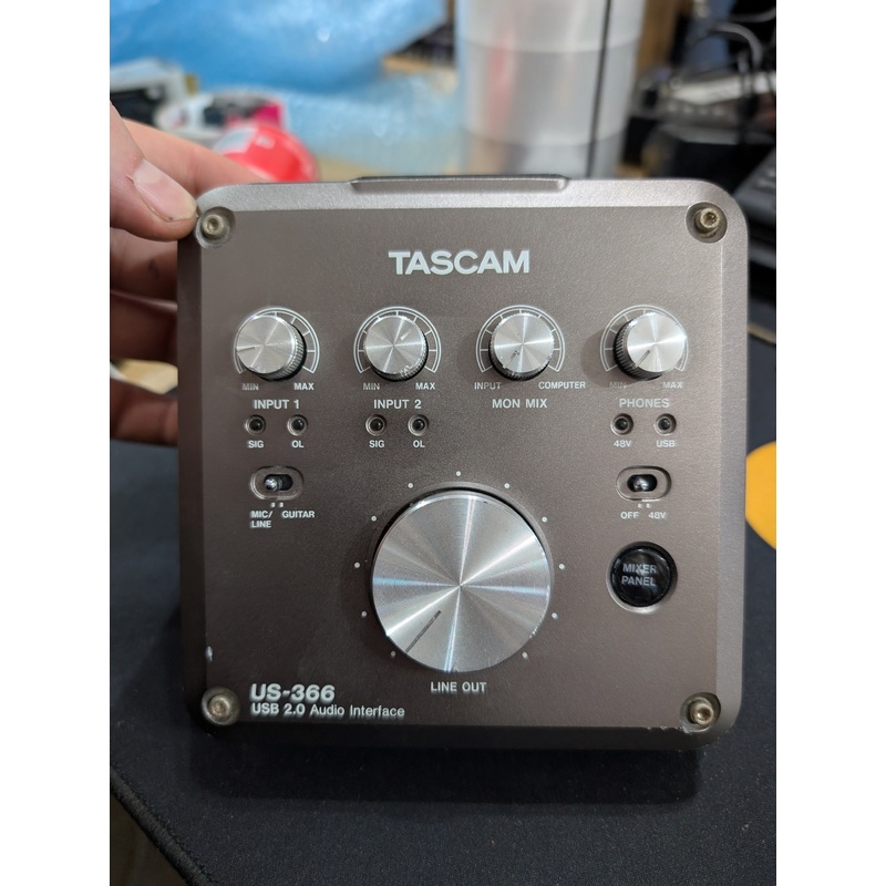 Tascam – US-366