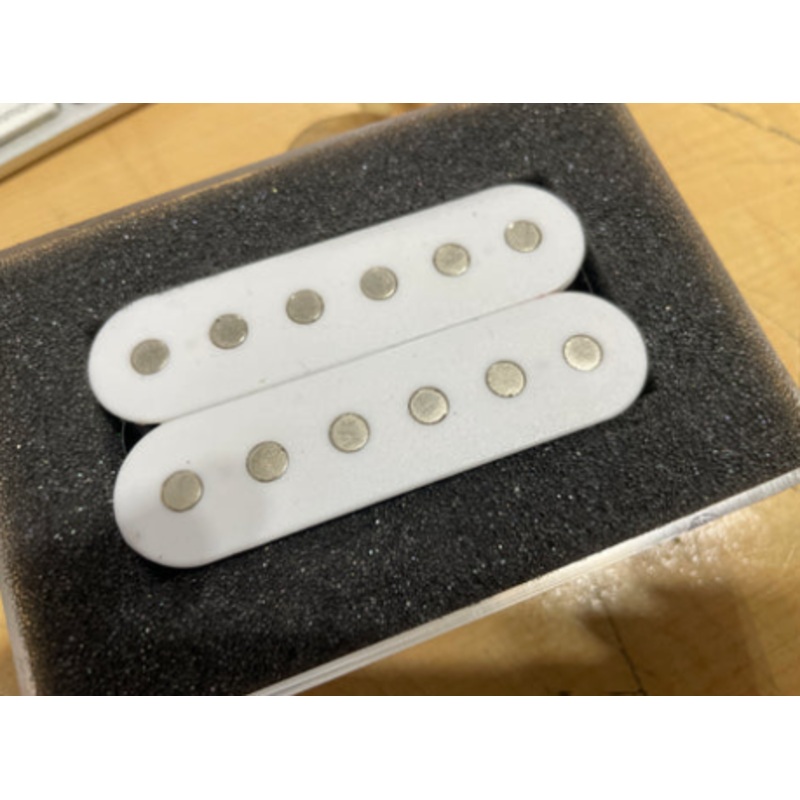 Unbranded – Humbucker