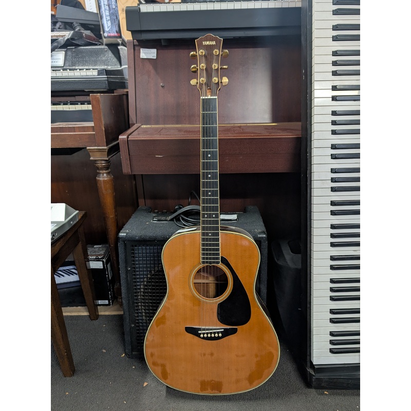 YAMAHA – LA-17