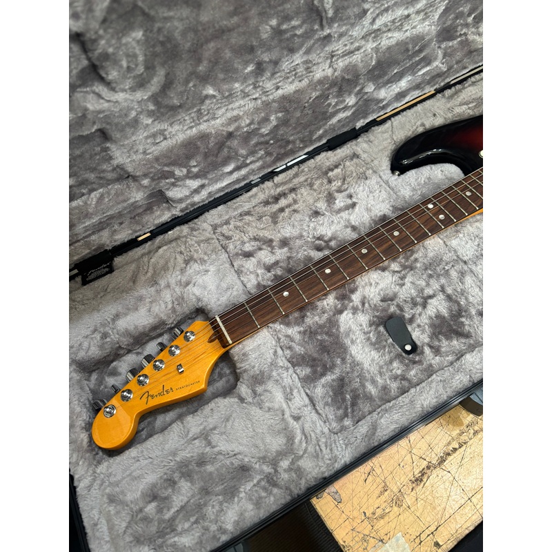 Fender – Stratocaster American Ultra LEFT Handed