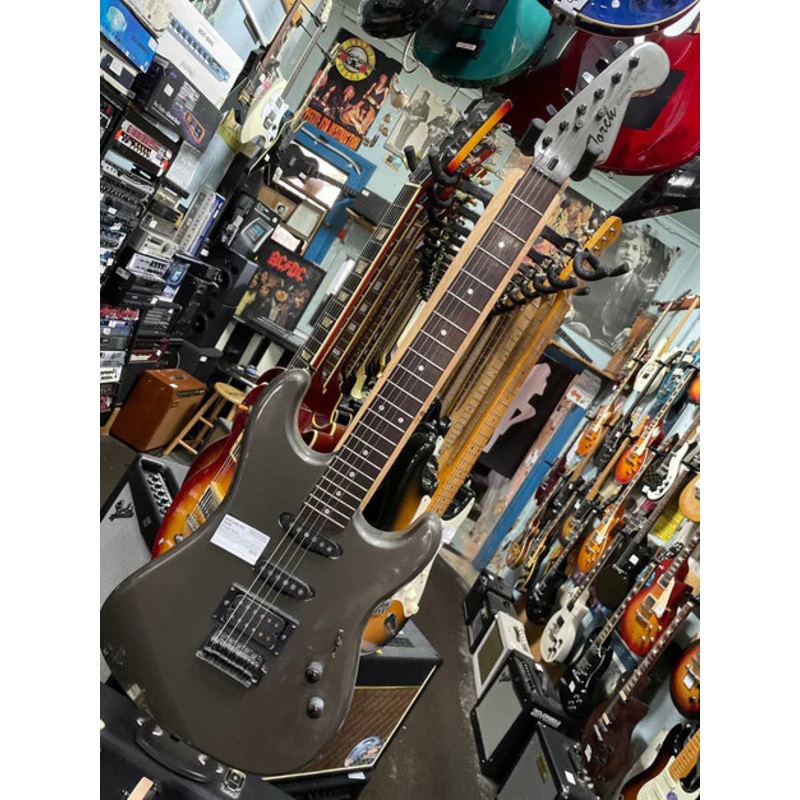 Torch – Vintage Series Super Strat