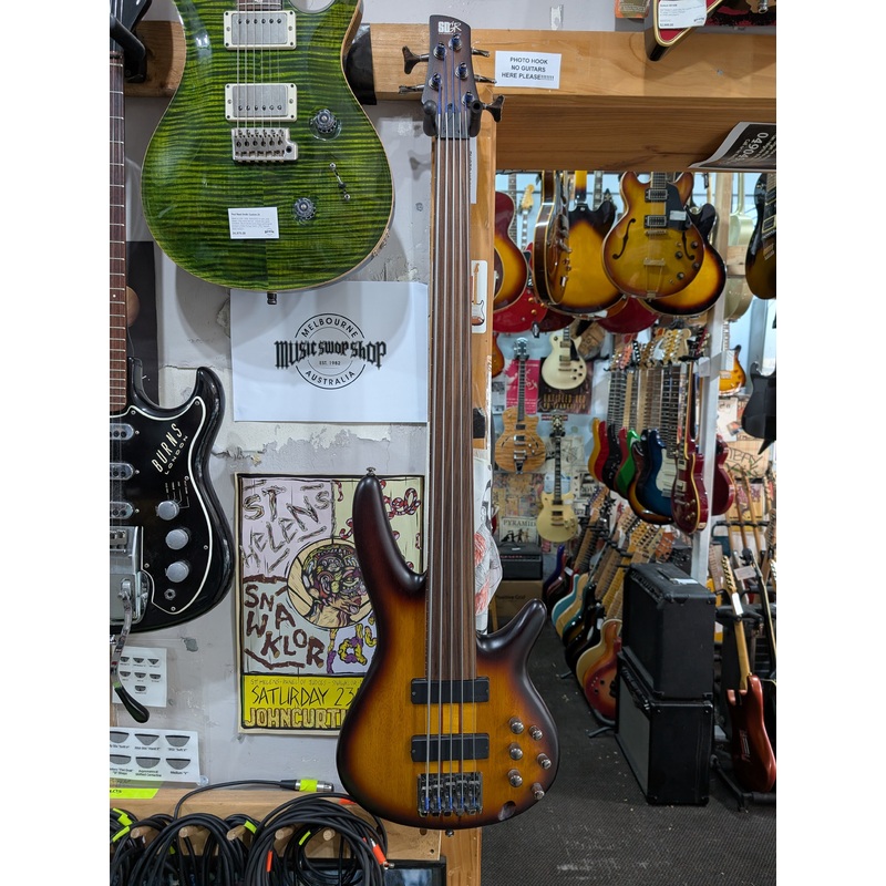 Ibanez – SRF705 Portamento 5 String Fretless
