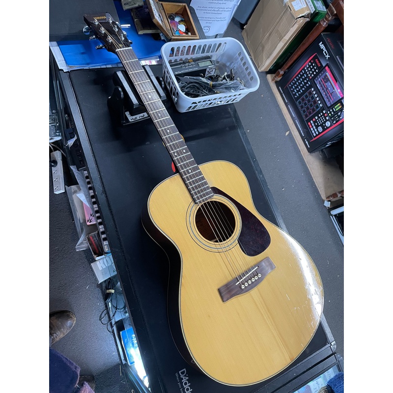 YAMAHA – FG-152