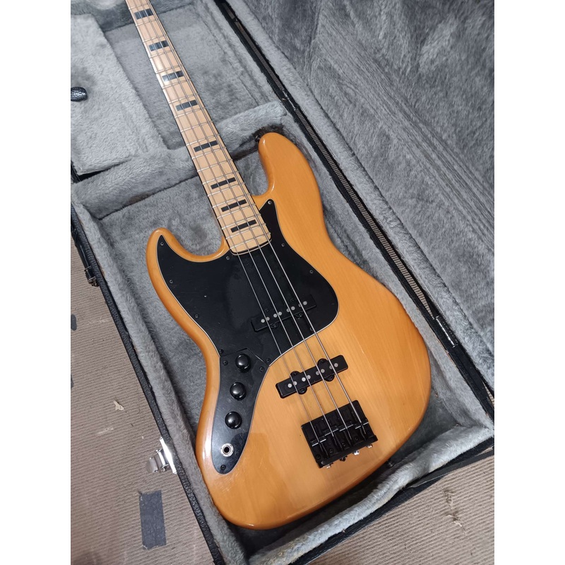 Squier – Vintage Modified 70s Jazz Bass