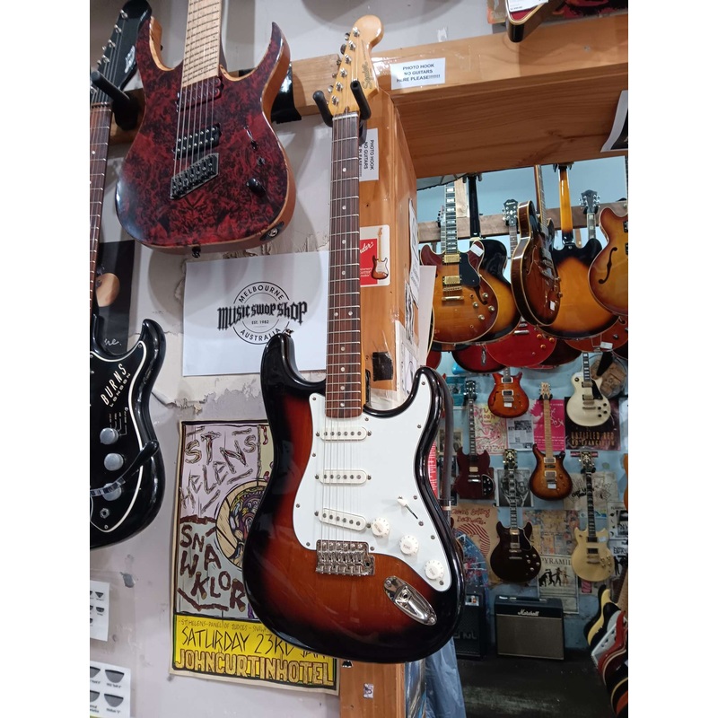 Squier – Classic Vibe ’60’s Stratocaster