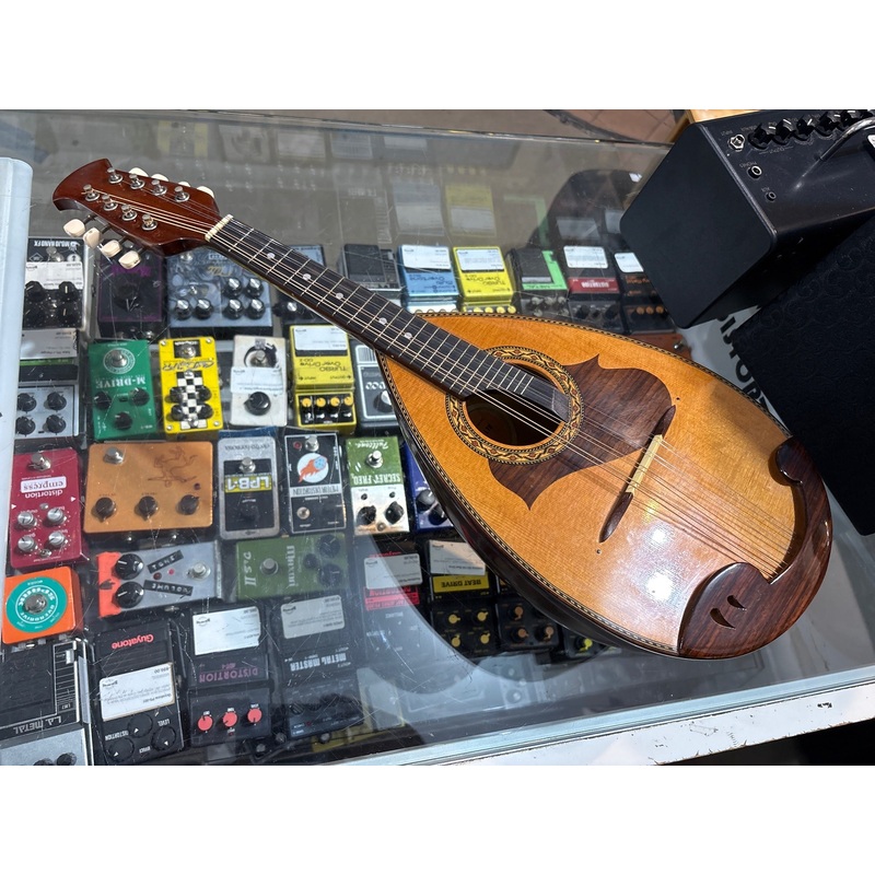 Suzuki – Mandolin