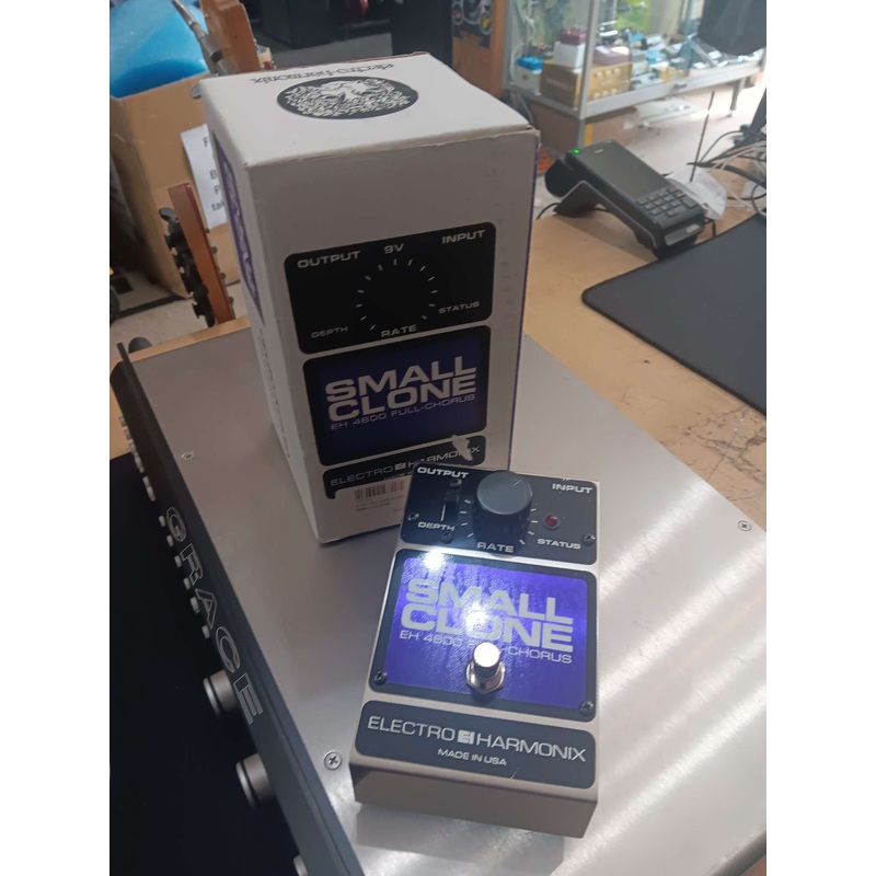 Electro Harmonix – Small Clone EH 4600 Full-Chorus