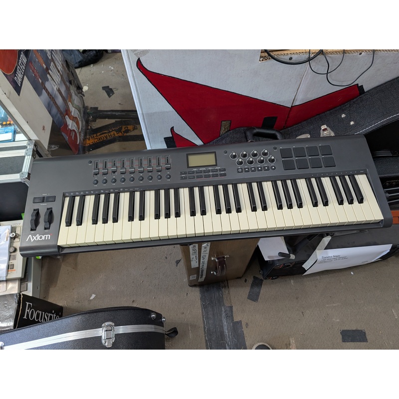 M-AUDIO – Axiom 61