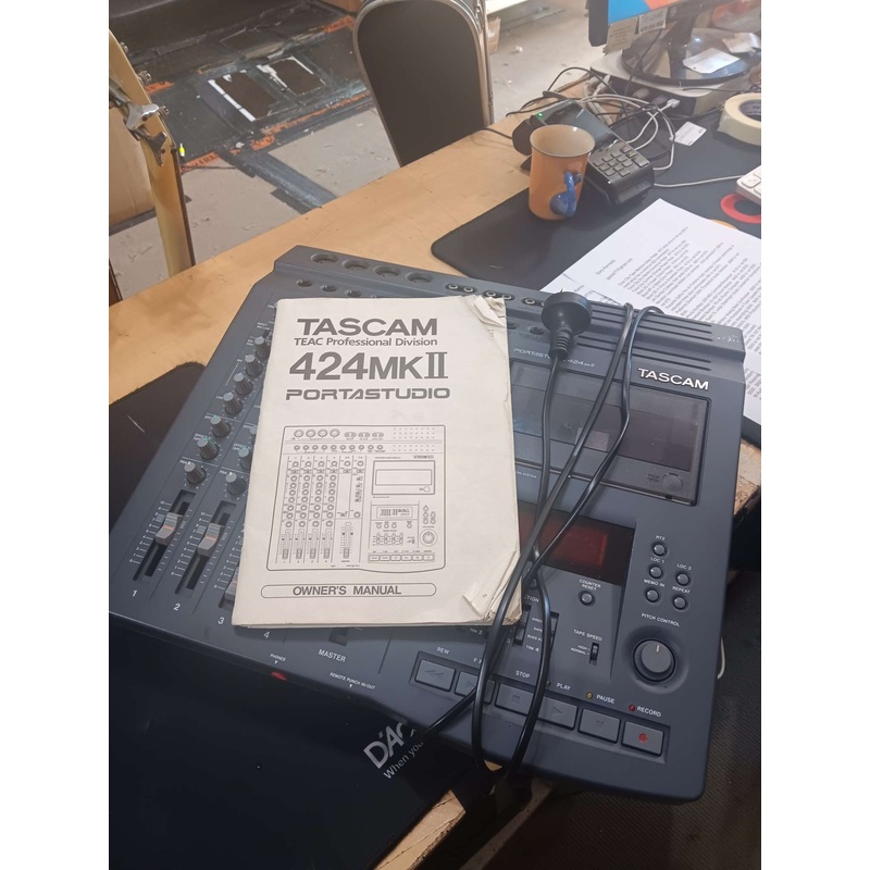 Tascam – PORTASTUDIO 424 MKII