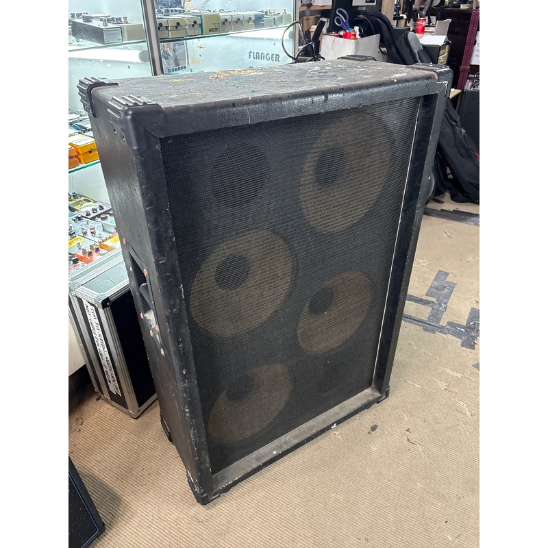 Unbranded – 4 x 12 Cabinet