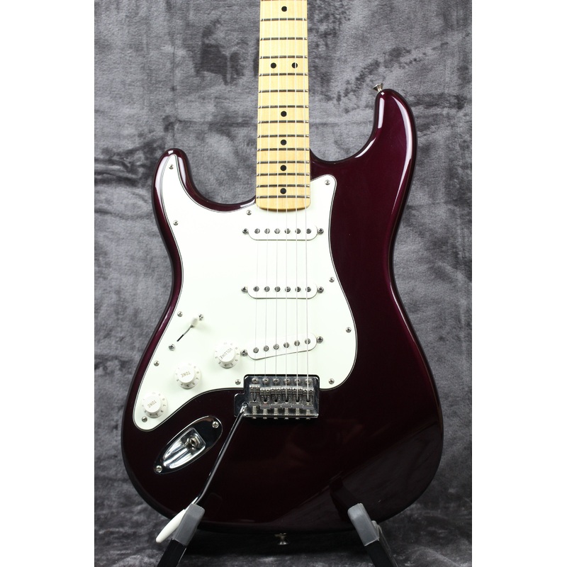 2011 Fender LH Standard Stratocaster Midnight Wine with Hardshell Case