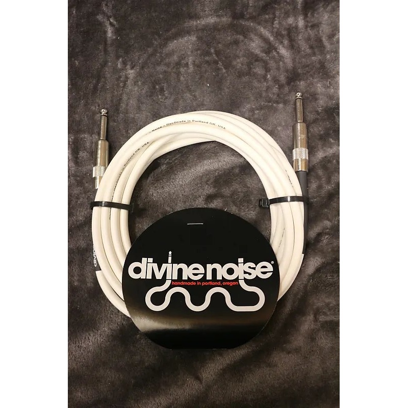 Divine Noise 15′ ST-ST Instrument Cable (Straight to Straight) White *Free Shipping in the US*