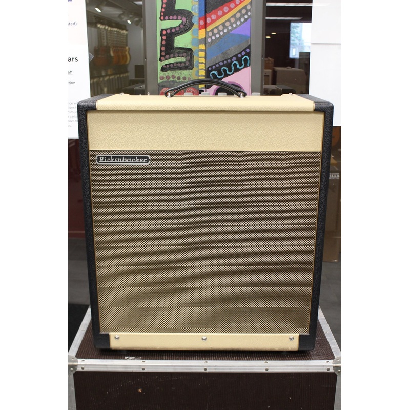 Rickenbacker Supersonic B-16 (Rehoused and Modified)