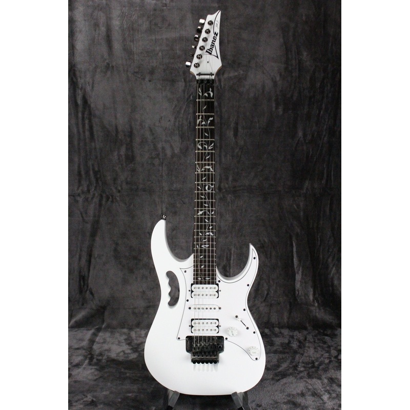 2016 Ibanez Steve Vai Signature JEMJR