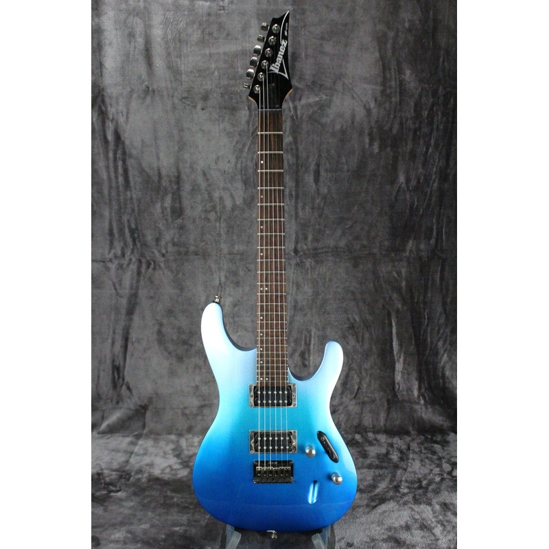 Ibanez S521