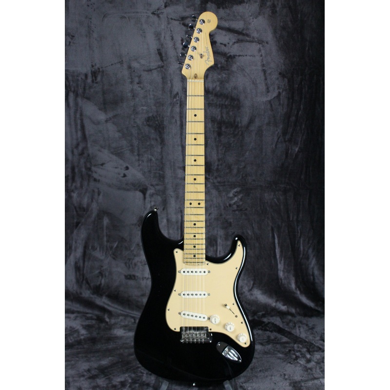 2005 Fender American Stratocaster