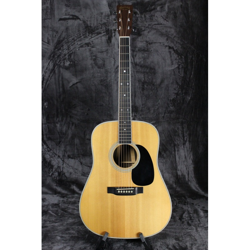 2000 Martin D-35