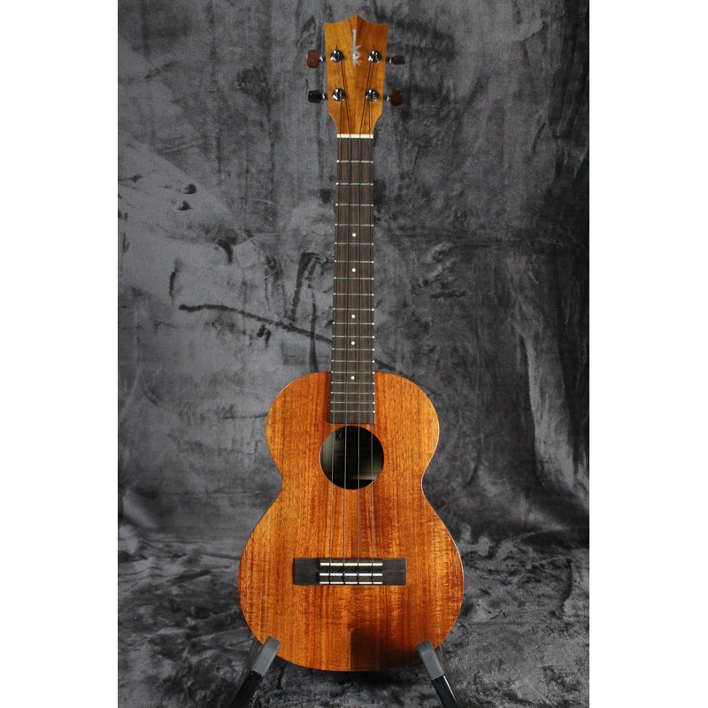 Kamaka HF-3 Tenor 4-String Ukulele