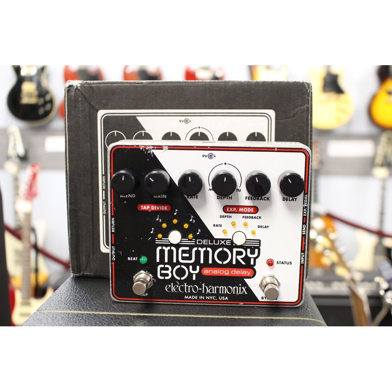 Electro-Harmonix Deluxe Memory Boy Analog Delay Used