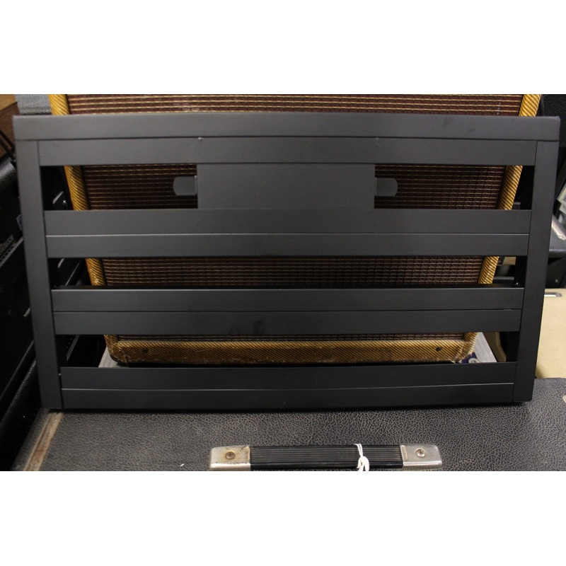 Unbranded Pedal Board with Bag