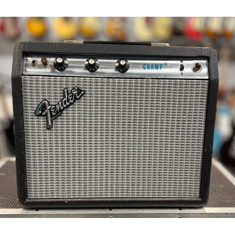1976 Fender Champ Combo Amp *Mid Mod*