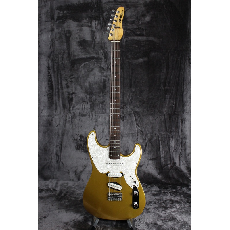 1995 Robin Bass VI Gold