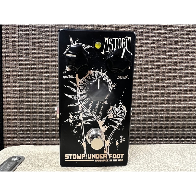 Stomp Under Foot Astoria  Used