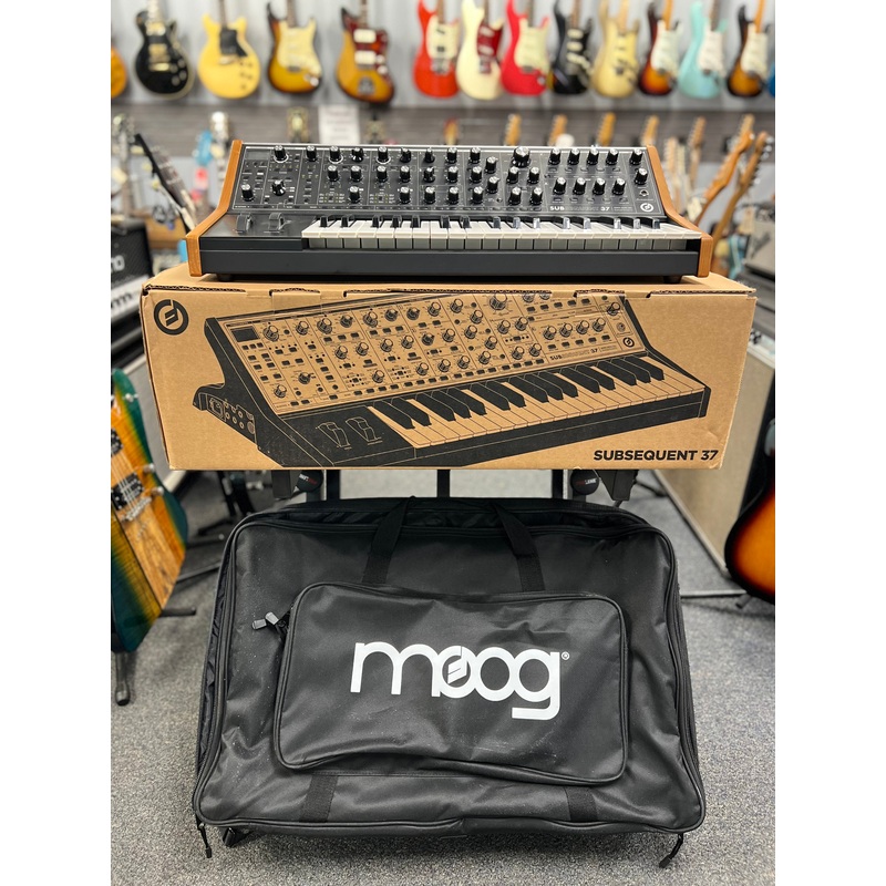 Moog Subsequent 37 Analog Synthesizer with Gig Bag