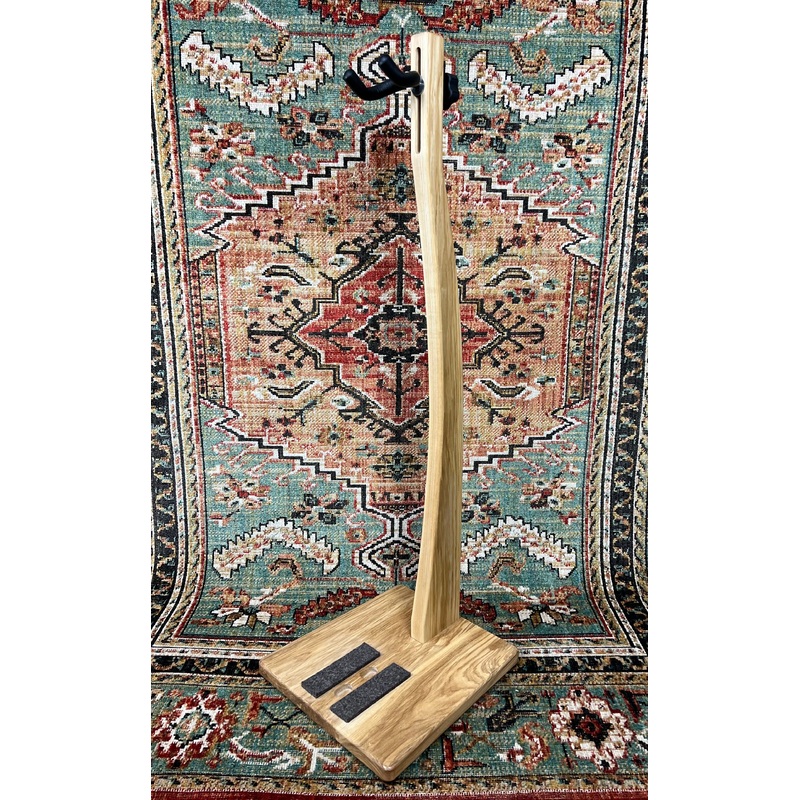 Sea Dog The Maker Wooden Guitar Stand