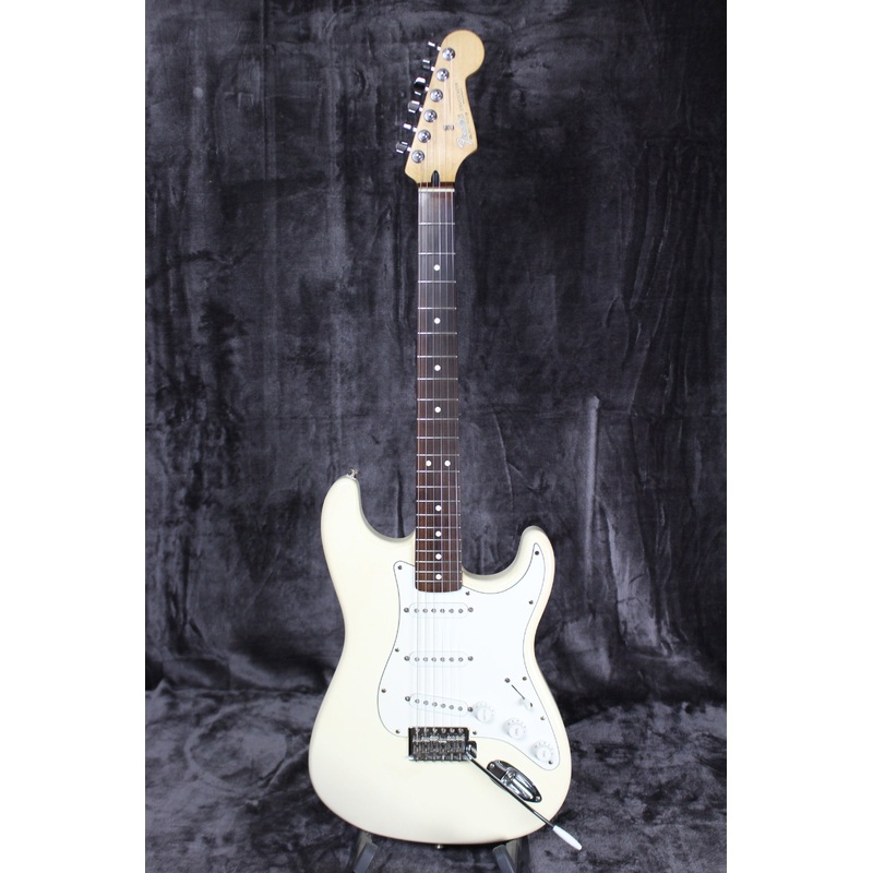 2002 Fender Standard Stratocaster Aged Arctic White