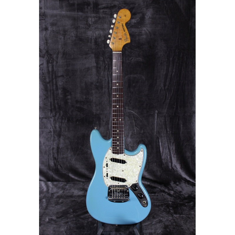 1966 Fender Mustang
