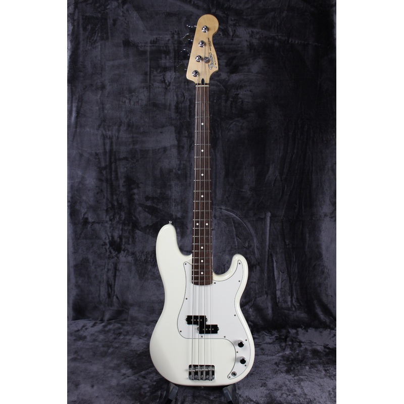 2006 Fender Standard Precision Bass