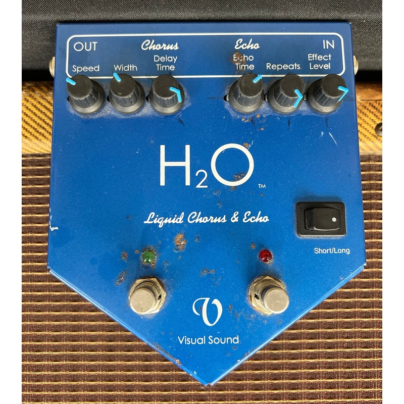 Visual Sound H2O chorus & Echo Used