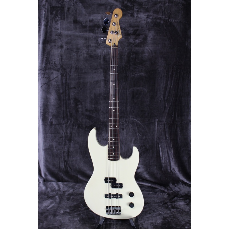 1991 Fender Prodigy Bass