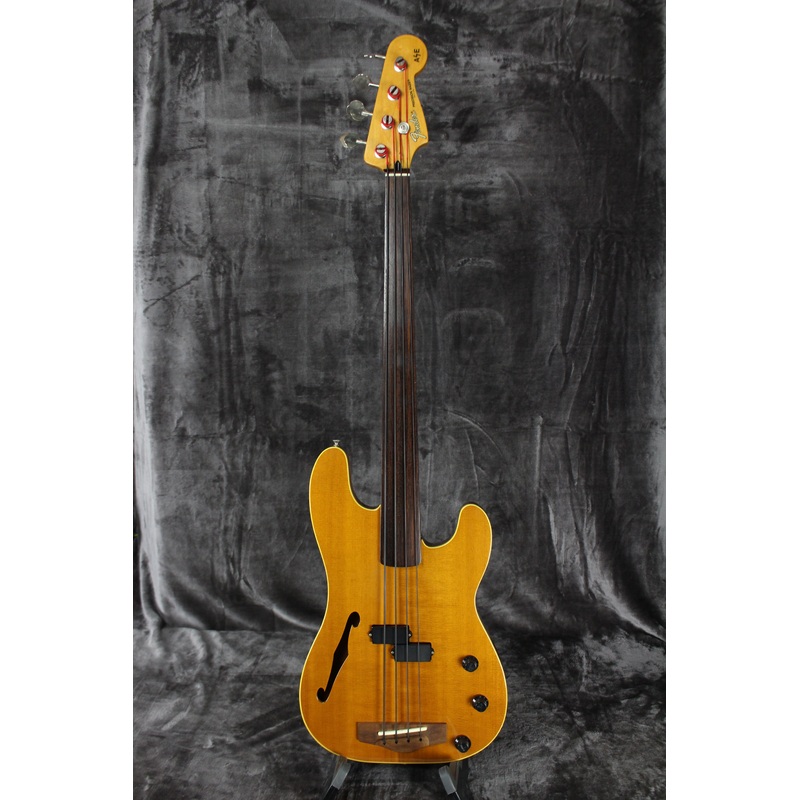 Fender Precision PBAC-950FL A/E Fretless Bass MIJ