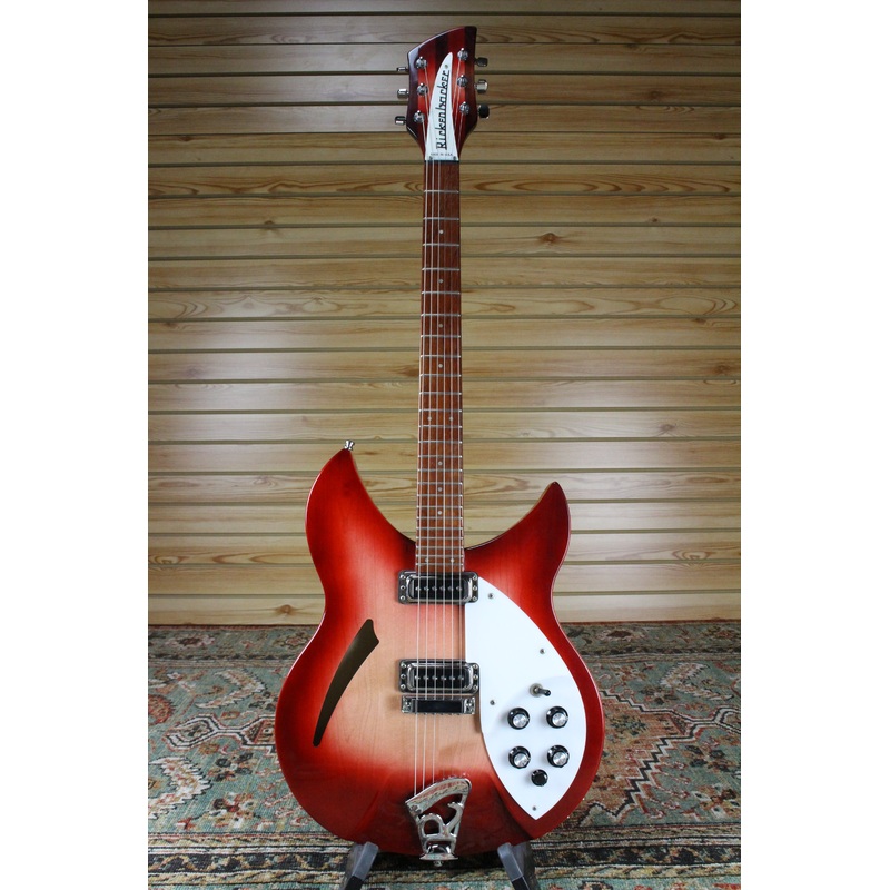 2002 Rickenbacker 330