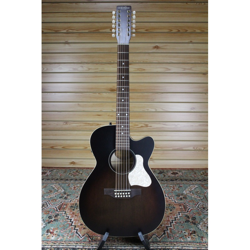 2005 Art & Lutherie Legacy 12