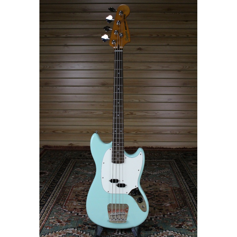 2022  Squier Classic Vibe ’60s Mustang Bass